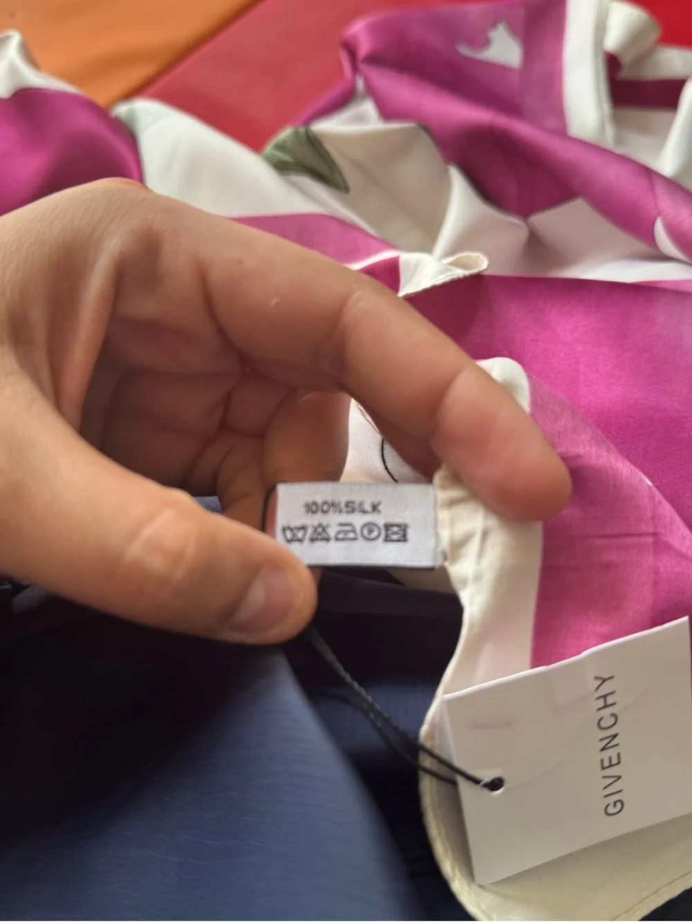 GIVENCHY luxury vibes pink white floral 35x35 inch scarf‼️LAST ONE LEFT